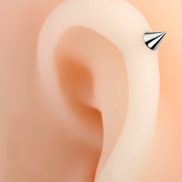 kerucut lonjakan industrianting-anting